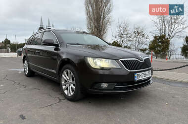 Универсал Skoda Superb 2014 в 