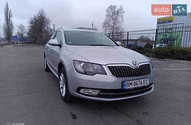 Універсал Skoda Superb 2014 в Сумах