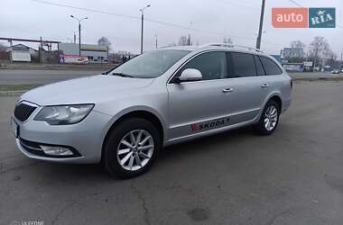 Універсал Skoda Superb 2014 в Сумах