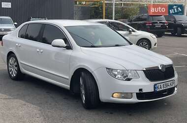 Лифтбек Skoda Superb 2012 в Киеве