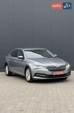 Ліфтбек Skoda Superb 2020 в Мукачевому