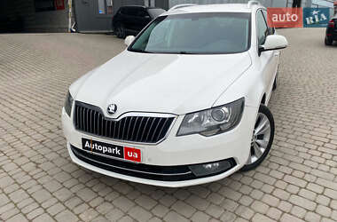 Универсал Skoda Superb 2015 в Львове