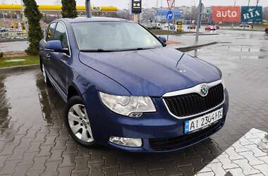 Лифтбек Skoda Superb 2010 в Киеве