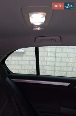 Лифтбек Skoda Superb 2014 в 