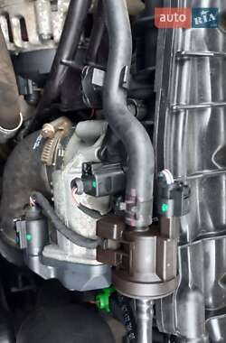 Лифтбек Skoda Superb 2014 в 