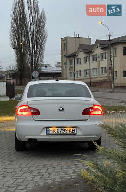 Лифтбек Skoda Superb 2011 в Ровно