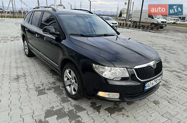 Універсал Skoda Superb 2012 в Хусті