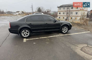 Лифтбек Skoda Superb 2006 в 