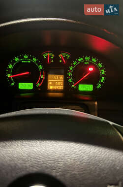 Лифтбек Skoda Superb 2006 в 