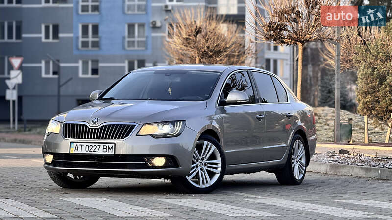 Ліфтбек Skoda Superb 2013 в Івано-Франківську