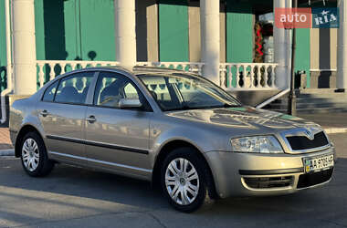 Ліфтбек Skoda Superb 2004 в Черкасах