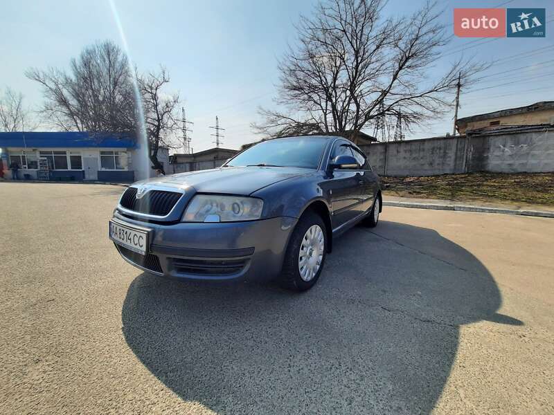 Лифтбек Skoda Superb 2007 в Черкассах