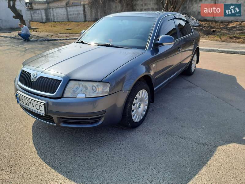Лифтбек Skoda Superb 2007 в Черкассах