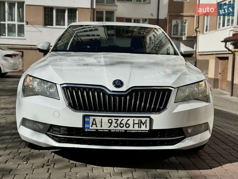 Ліфтбек Skoda Superb 2018 в Івано-Франківську