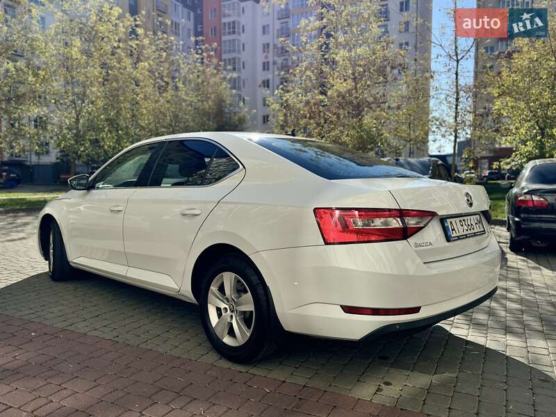 Ліфтбек Skoda Superb 2018 в Івано-Франківську