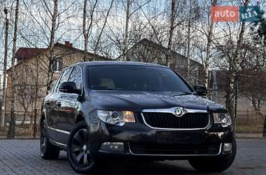 Лифтбек Skoda Superb 2010 в Дрогобыче