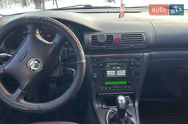 Лифтбек Skoda Superb 2005 в 