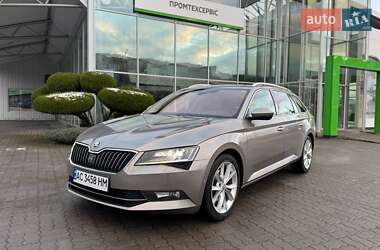 Універсал Skoda Superb 2017 в Луцьку