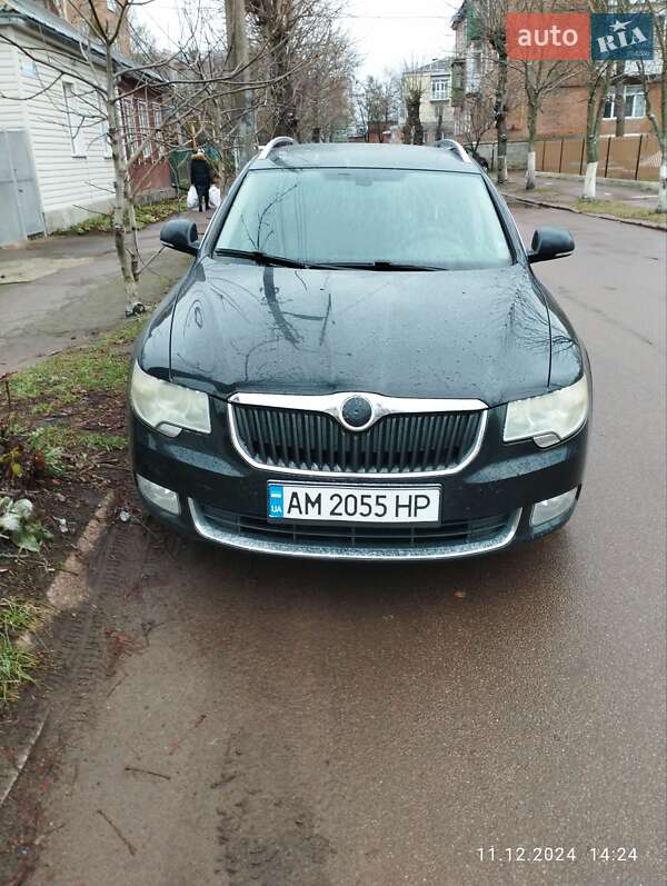 Универсал Skoda Superb 2010 в Коростене