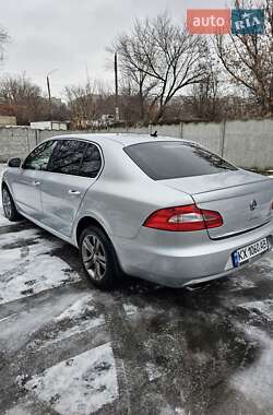 Лифтбек Skoda Superb 2010 в Харькове