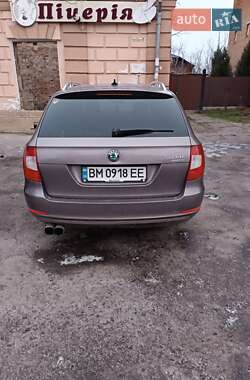 Універсал Skoda Superb 2011 в Тростянці