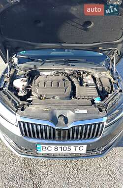 Универсал Skoda Superb 2019 в 
