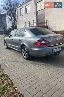 Ліфтбек Skoda Superb 2008 в Кам'янці-Бузькій