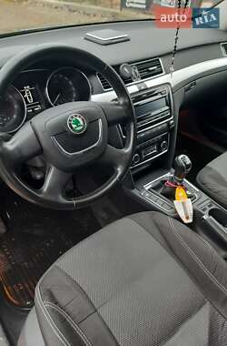 Ліфтбек Skoda Superb 2012 в Калуші