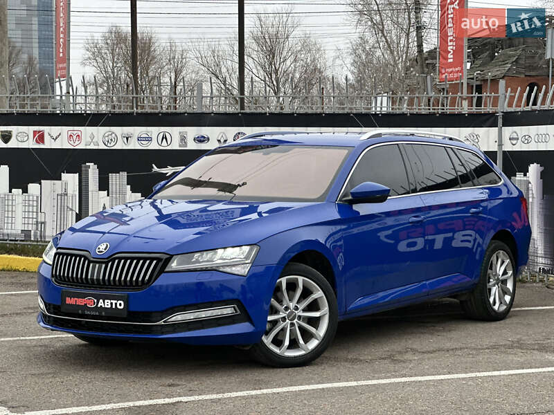 Универсал Skoda Superb 2021 в Киеве