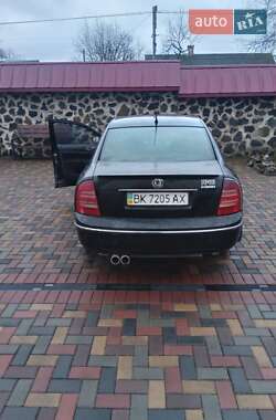 Ліфтбек Skoda Superb 2005 в 