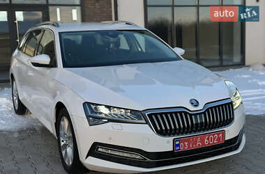 Універсал Skoda Superb 2020 в Тернополі