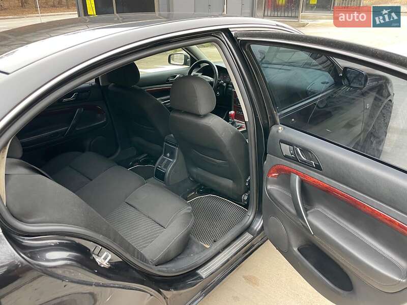 Ліфтбек Skoda Superb 2002 в Києві