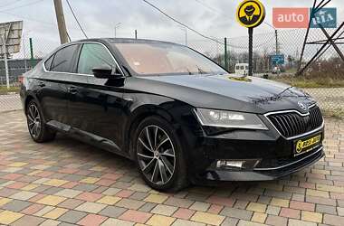 Ліфтбек Skoda Superb 2016 в Стрию