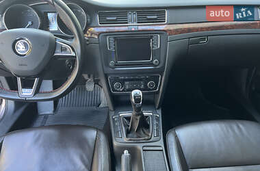 Універсал Skoda Superb 2012 в 