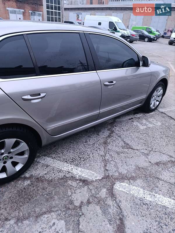 Лифтбек Skoda Superb 2009 в Белой Церкви фото 6 Лифтбек Skoda Superb 2009 в Белой Церкви