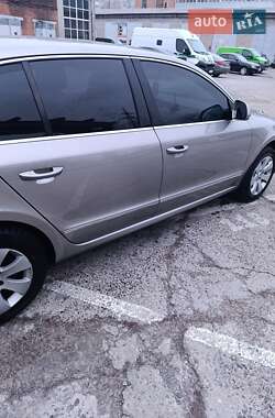 Лифтбек Skoda Superb 2009 в 