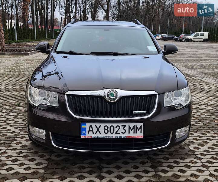 Универсал Skoda Superb 2012 в Харькове