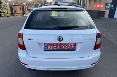 Універсал Skoda Superb 2010 в Луцьку