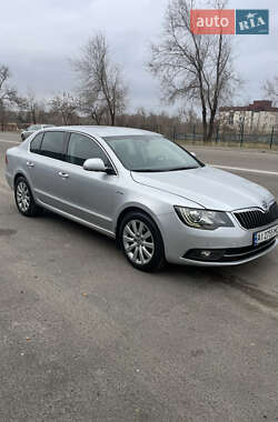 Лифтбек Skoda Superb 2013 в Кривом Роге