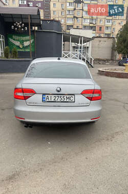 Лифтбек Skoda Superb 2013 в Кривом Роге