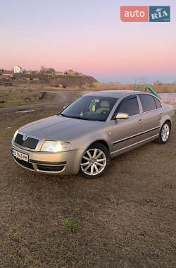 Лифтбек Skoda Superb 2006 в Николаеве