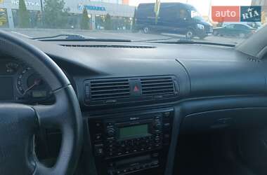 Лифтбек Skoda Superb 2005 в 