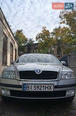 Ліфтбек Skoda Superb 2007 в Полтаві