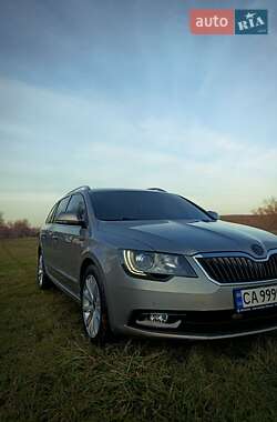 Універсал Skoda Superb 2013 в Монастирищеві