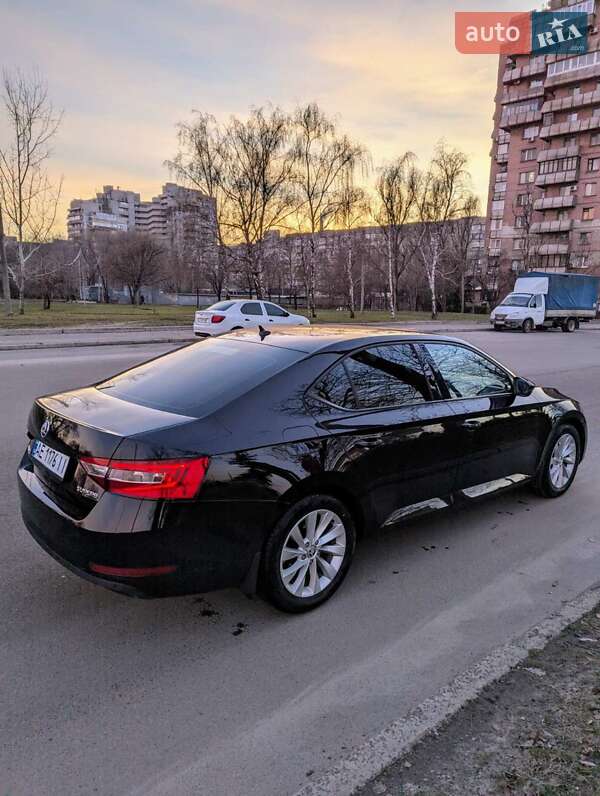 Лифтбек Skoda Superb 2016 в Днепре фото 2 Лифтбек Skoda Superb 2016 в Днепре
