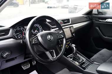 Універсал Skoda Superb 2017 в Чернівцях