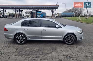 Ліфтбек Skoda Superb 2014 в Києві