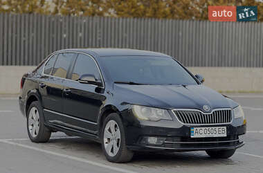 Ліфтбек Skoda Superb 2014 в Луцьку