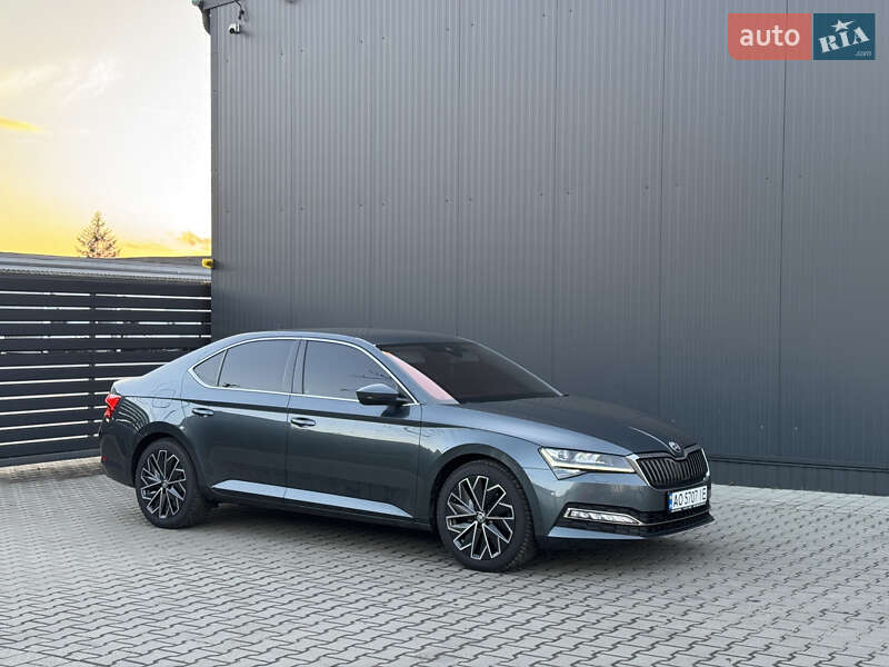 Лифтбек Skoda Superb 2019 в Мукачево