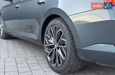 Ліфтбек Skoda Superb 2019 в 